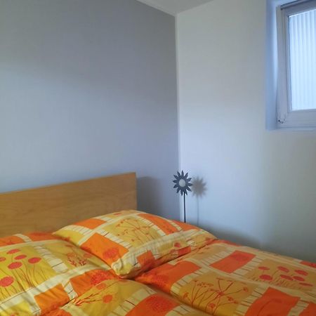 Apartment Am Muehlenbusch Neuss Esterno foto