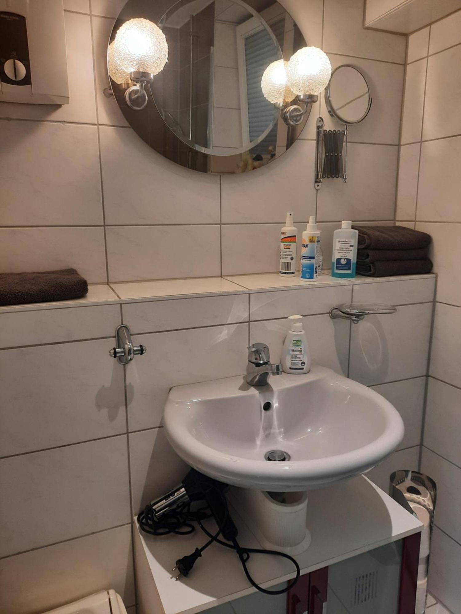 Apartment Am Muehlenbusch Neuss Esterno foto